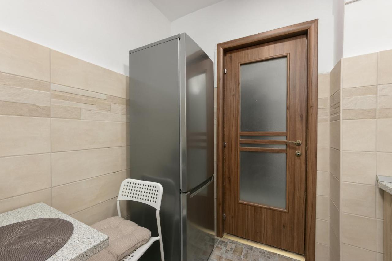 Vlad House Decebal Bukarest